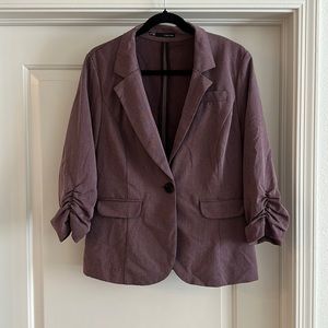 XL Maurice’s plum colored relaxed fit 3/4 sleeve blazer